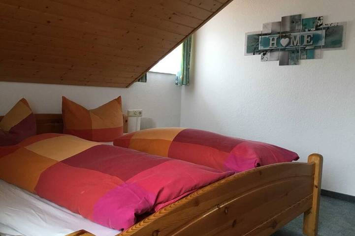 Ferienwohnung für 4 Personen, mit Garten und Balkon in Bonndorf - 2