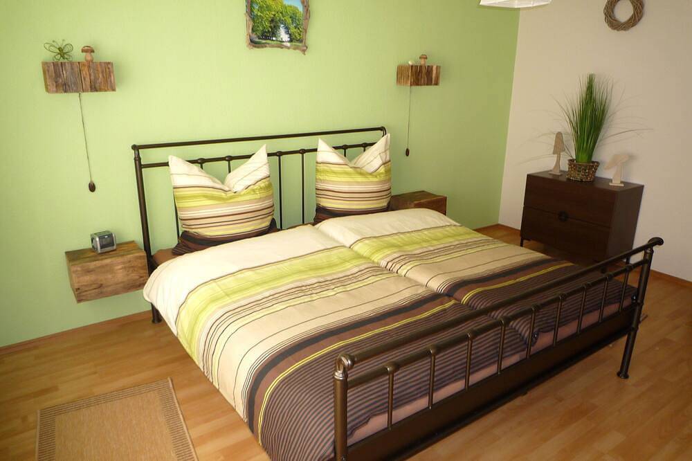 Ganze Wohnung, 4**** Ferienwohnung \"Kellerwald\" direkt am Nationalpark Kellerwald-Edersee in Altenlotheim, Frankenau