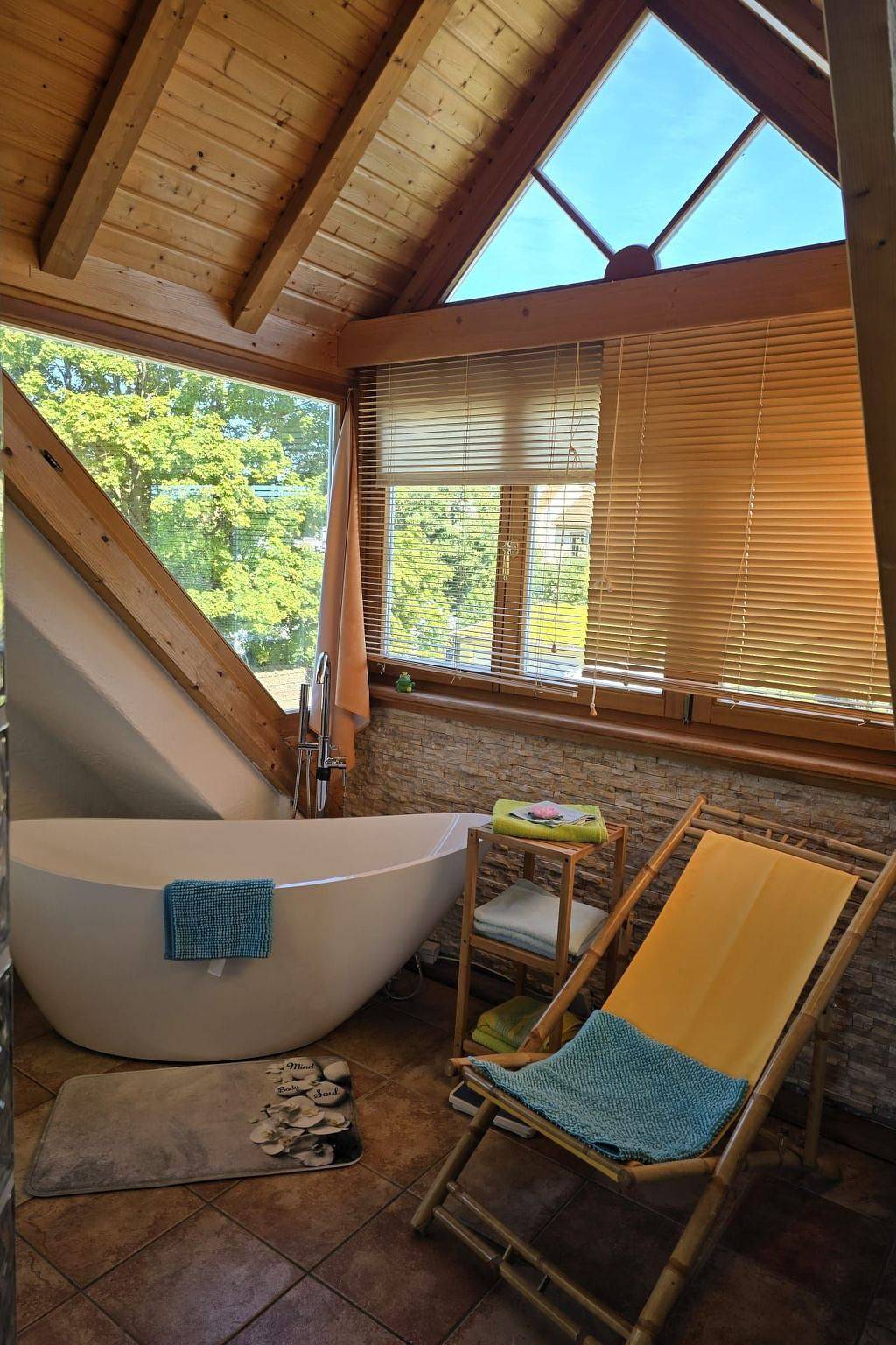 Ganze Wohnung, Ferienwohnung für 3 Personen mit Terrasse in Meersburg, Region Bodensee-Oberschwaben