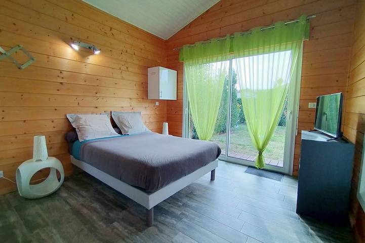 Gîte pour 2 personnes, avec jardin et terrasse à Brach - 4