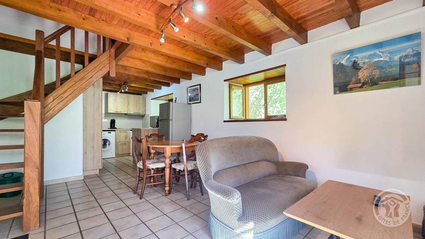 Gîte pour 4 personnes, avec jardin à Beaudéan - 2