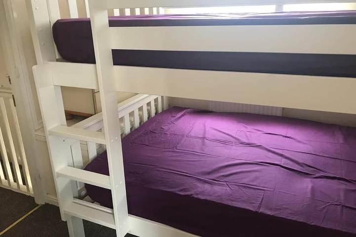 A Wonderful House Share: can Accommodate up to 15 Friends and Family in Nottingham, Midlands del Este