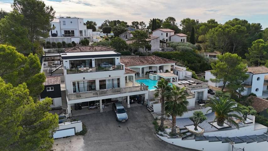 Gîte pour 2 personnes, avec piscine et jardin ainsi que sauna et jacuzzi à Langlade - 2