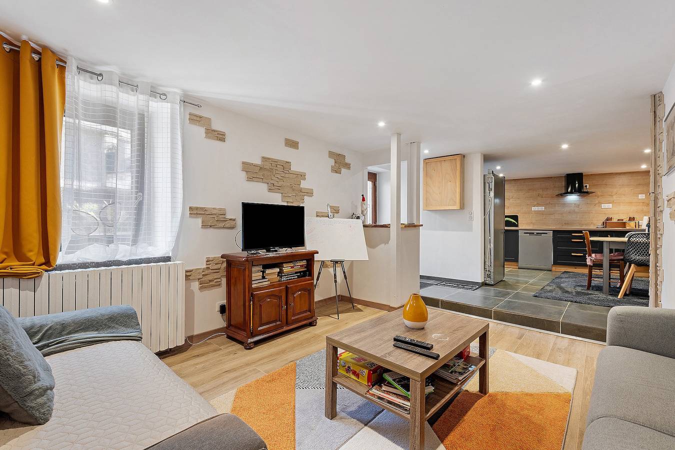 Les Écrins de Campan : vue montagne, terrasse privée ,parking privé, Wi-Fi in Campan, Hautes-Pyrénées