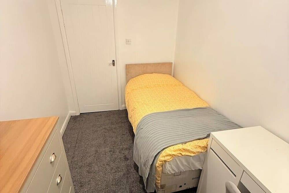 Cosy two-bedroom Bungalow house in the centre of Sunderland in Sunderland