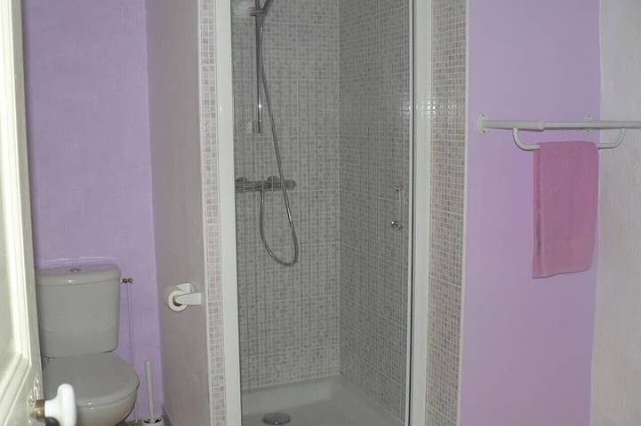 Gîte pour 4 personnes, avec terrasse, animaux acceptés à Saint-Hélen - 3