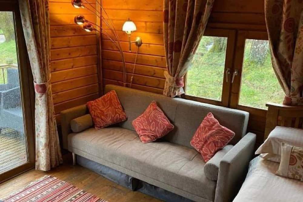 Entire apartment, Log Cabin - with log burner on decking in Glencoe, Highlands