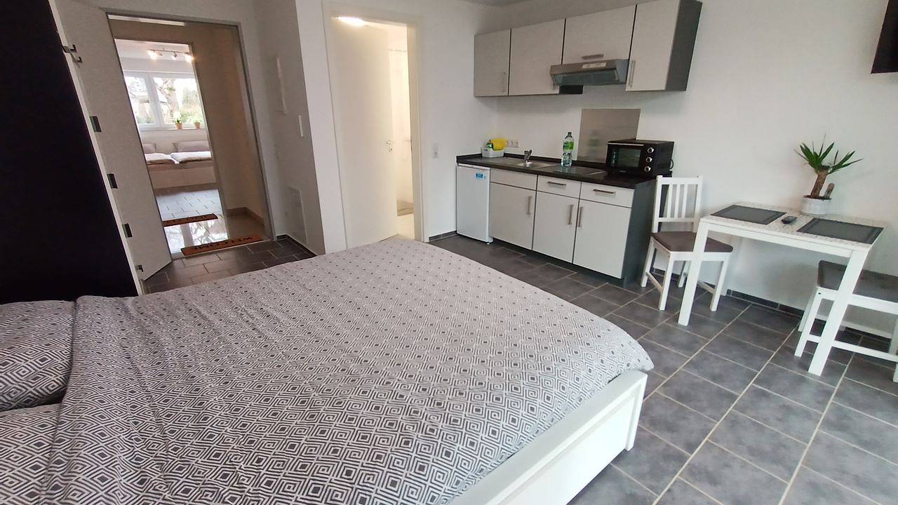 Ganze Ferienwohnung, Ferienwohnung für 2 Personen (25 m²) in Friedrichshafen in Friedrichshafen, Region Bodensee-Oberschwaben