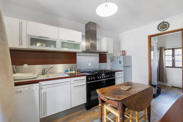 Peaceful stay in the heart of a mountain village, with views of the pyrenees. in Égat, Parc naturel régional des Pyrénées catalanes