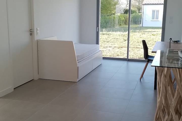 Location de vacances pour 6 personnes, avec jardin et terrasse à Saint-Froult - 2