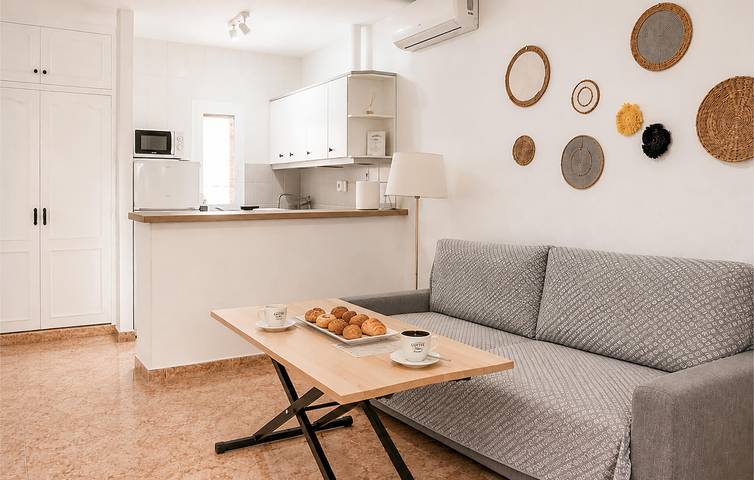 Appartement de vacances entier, Charmant appartement avec terrasse, climatisation et à deux pas de la plage in San Pedro del Pinatar, Costa Cálida