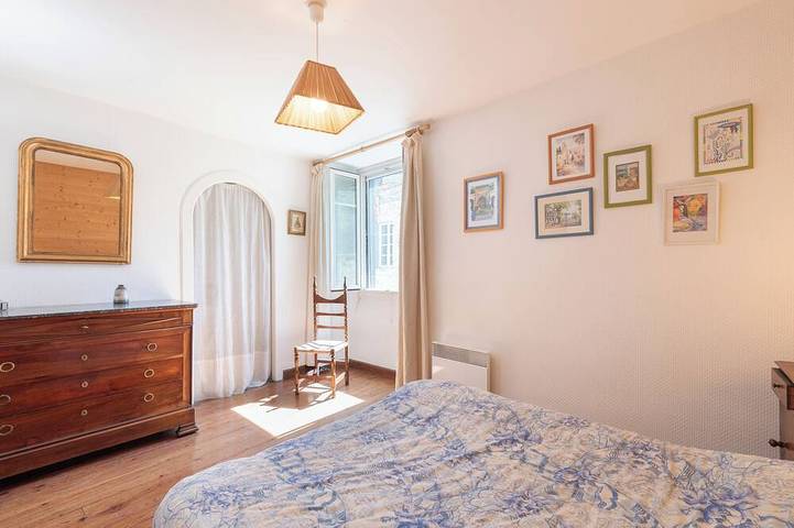 Gîte pour 10 personnes, avec jardin à Aste-Béon - 4