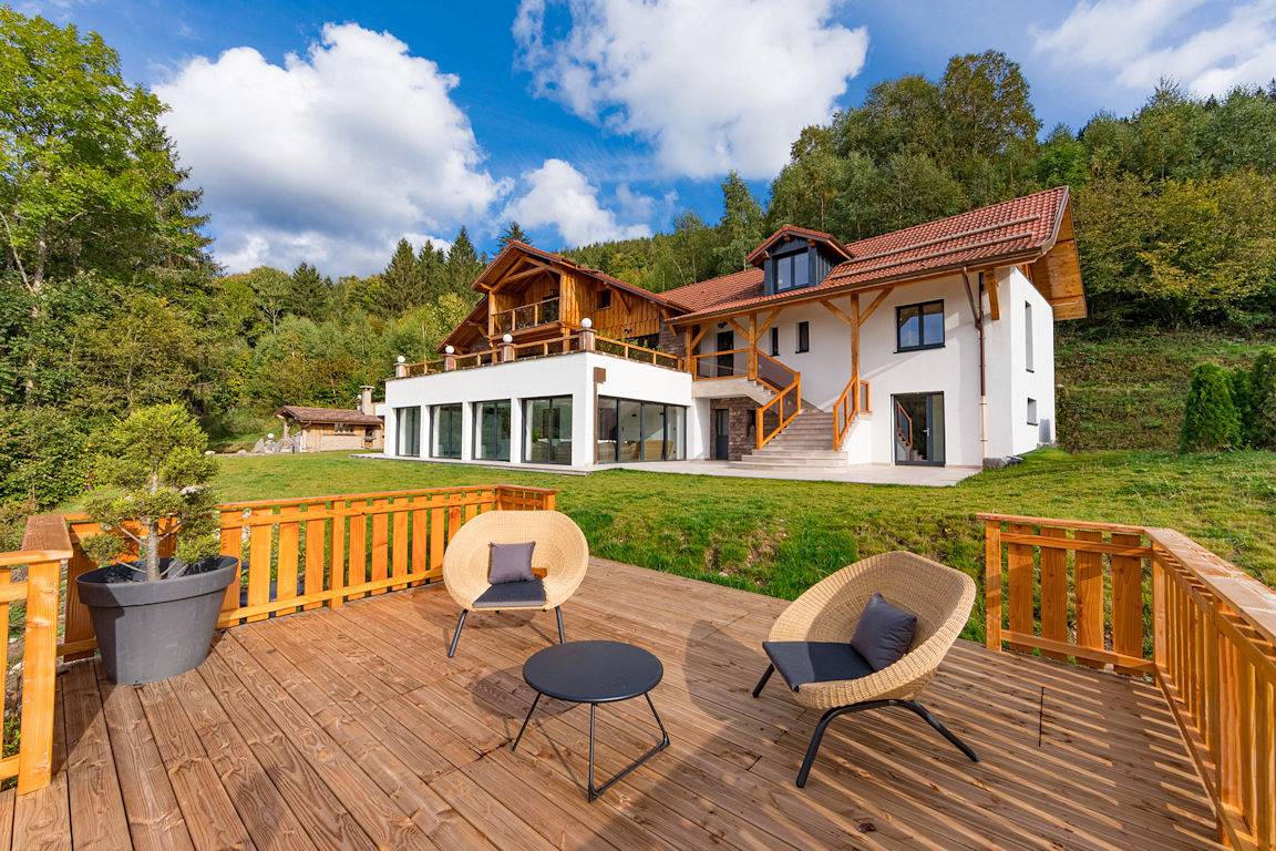 Le Lodge : chalet d'exception avec piscine privée in Ventron, Parc naturel régional des Ballons des Vosges
