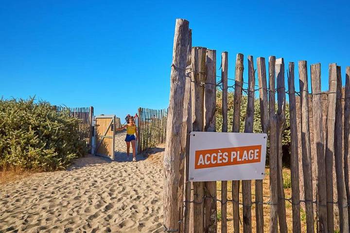 Camping pour 6 personnes, avec jardin et piscine ainsi que bassin pour enfant et jacuzzi à Sarzeau - 2