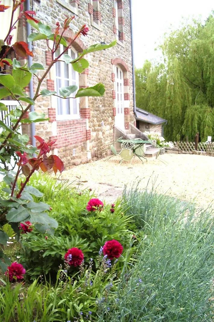 Location de vacances pour 7 personnes, avec jardin, animaux acceptés à Créhen - 2