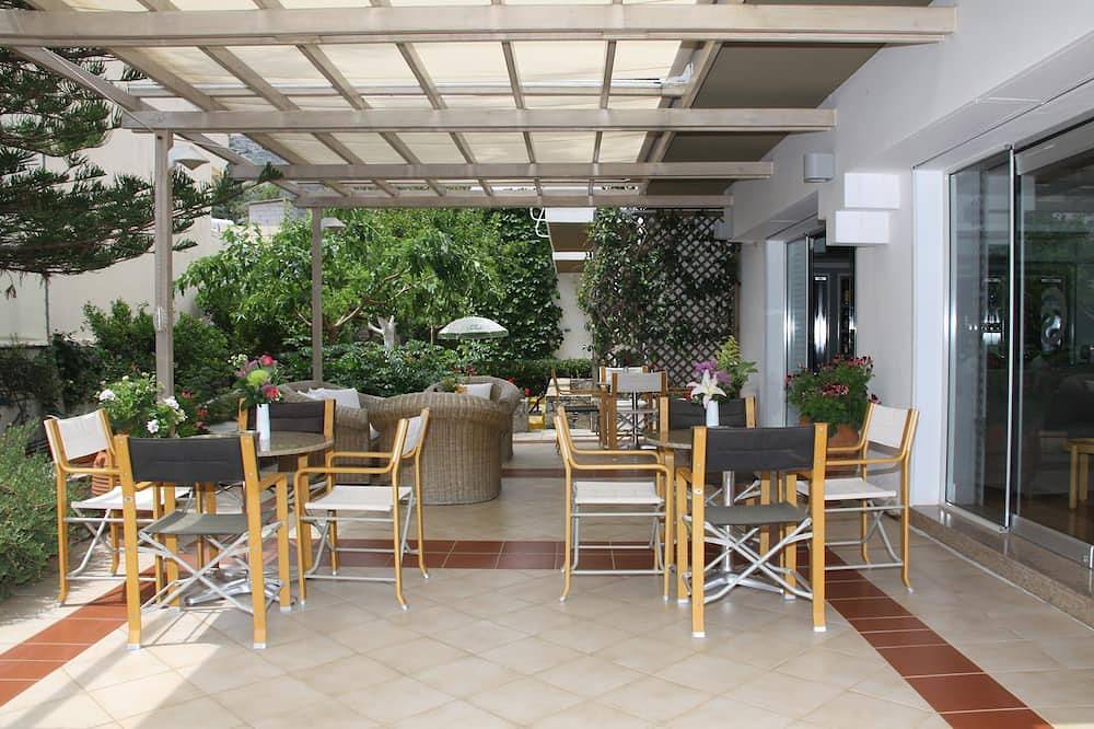 Entire apartment, Luxury Apartment in Crete  Greece Europe in Stalida, Iraklio-Heraklio region