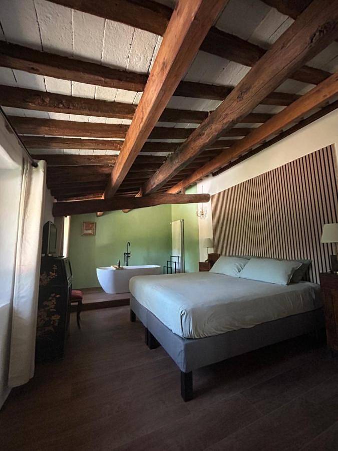 B&b per 2 persone, con Terrazza e Giardino nonché Piscina e Panorama a Bagni di Lucca