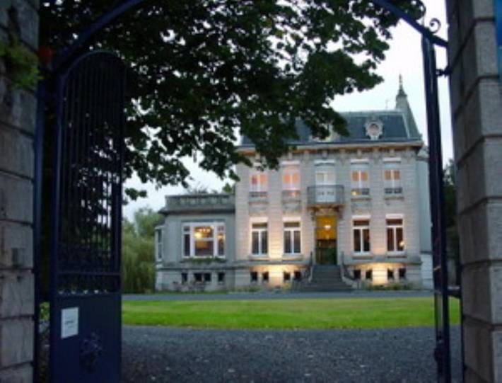 Chambre d’hôte pour 4 personnes, avec Terrasse et Jardin à Saint-Amand-les-Eaux