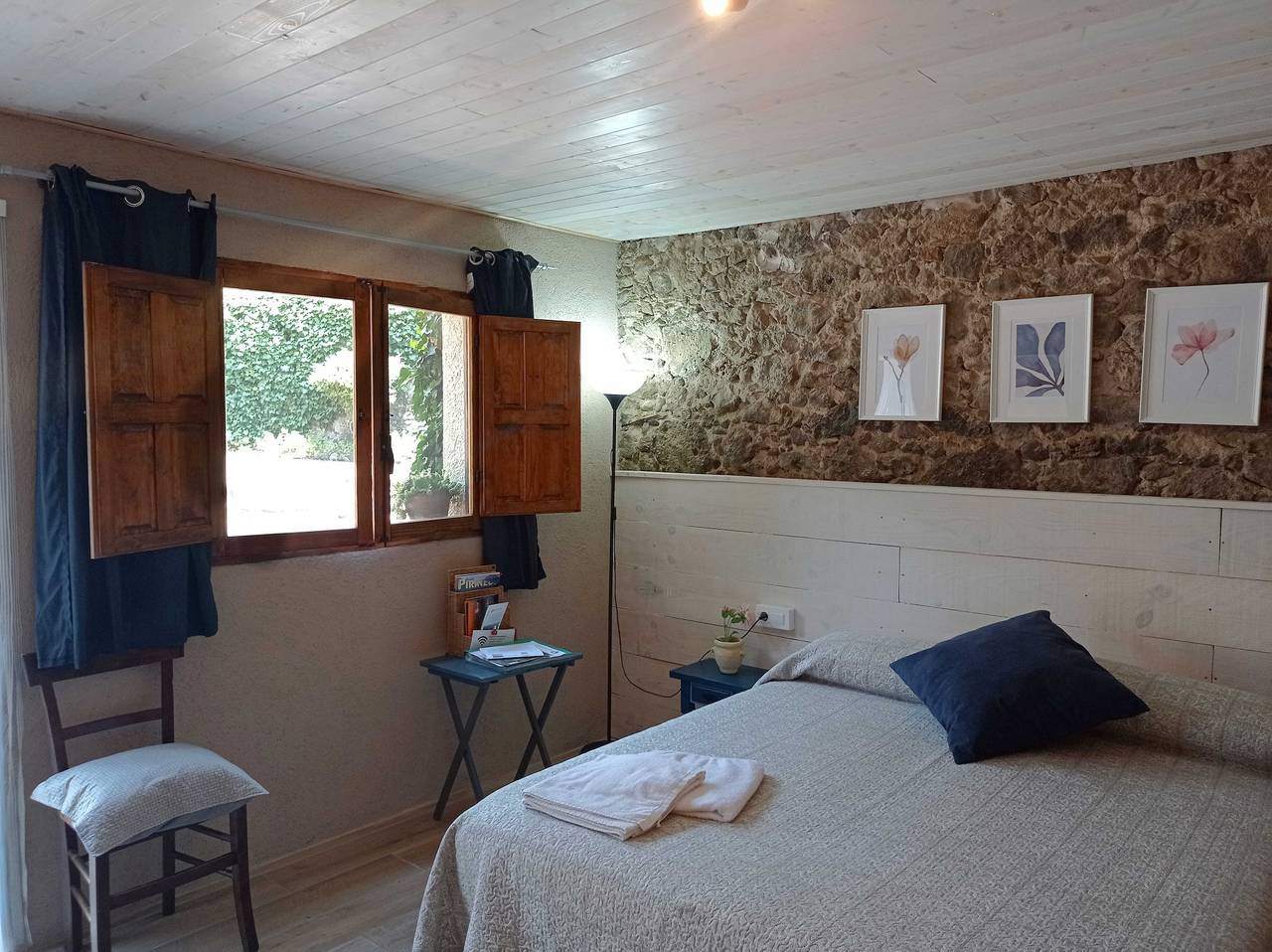 Landhaus für 2 Personen mit Klimaanlage und privatem Garten in Sant Joan les Fonts, Naturpark Zona Volcànica de la Garrotxa