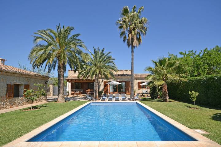 Villa für 6 Personen, mit Terrasse und Garten in Inca
