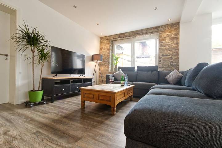 Ferienwohnung für 6 Personen, mit Terrasse in Wiehl