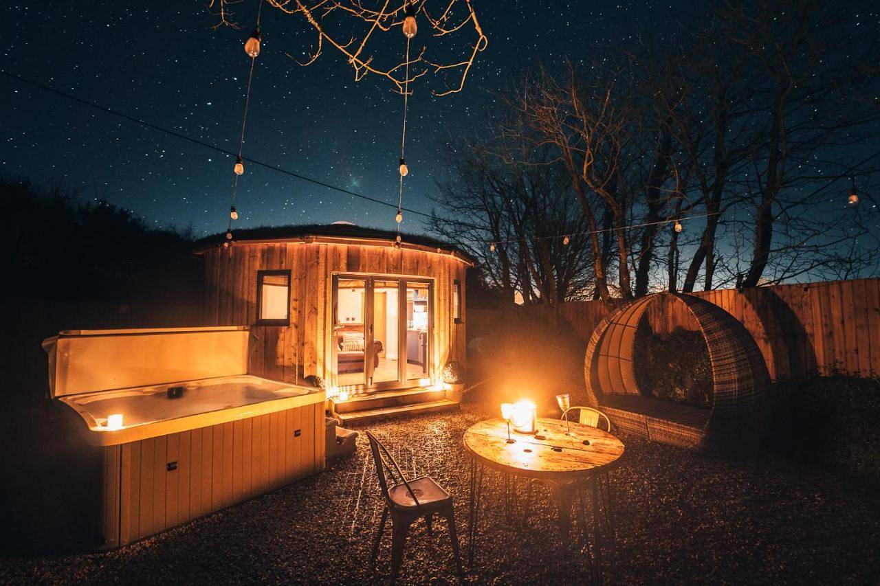 Private Couples Roundhouse in Cornwall