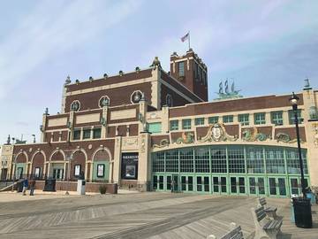 Vacation House for 7 Guests in Asbury Park, Monmouth County, Picture 2