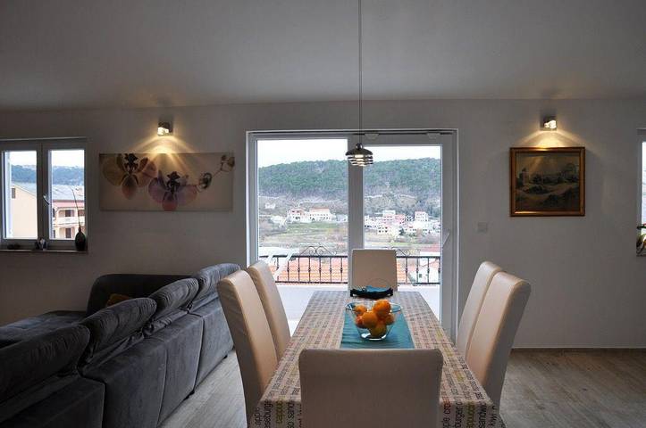 Ferienwohnung für 6 Personen, mit Ausblick und Garten sowie Balkon, mit Haustier - 1
