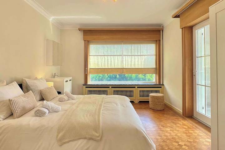 Location de vacances pour 16 personnes, avec jardin et piscine ainsi que sauna et balcon à Halle (Flandre) - 3