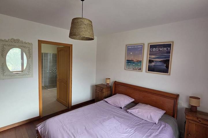 Location de vacances pour 6 personnes, avec jardin et balcon dans Plage de Grève Blanche (Plouguerneau) - 2