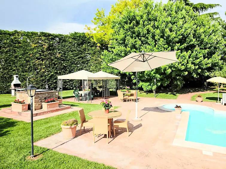 Casa 12 Personas in Bettona, Provincia de Perugia