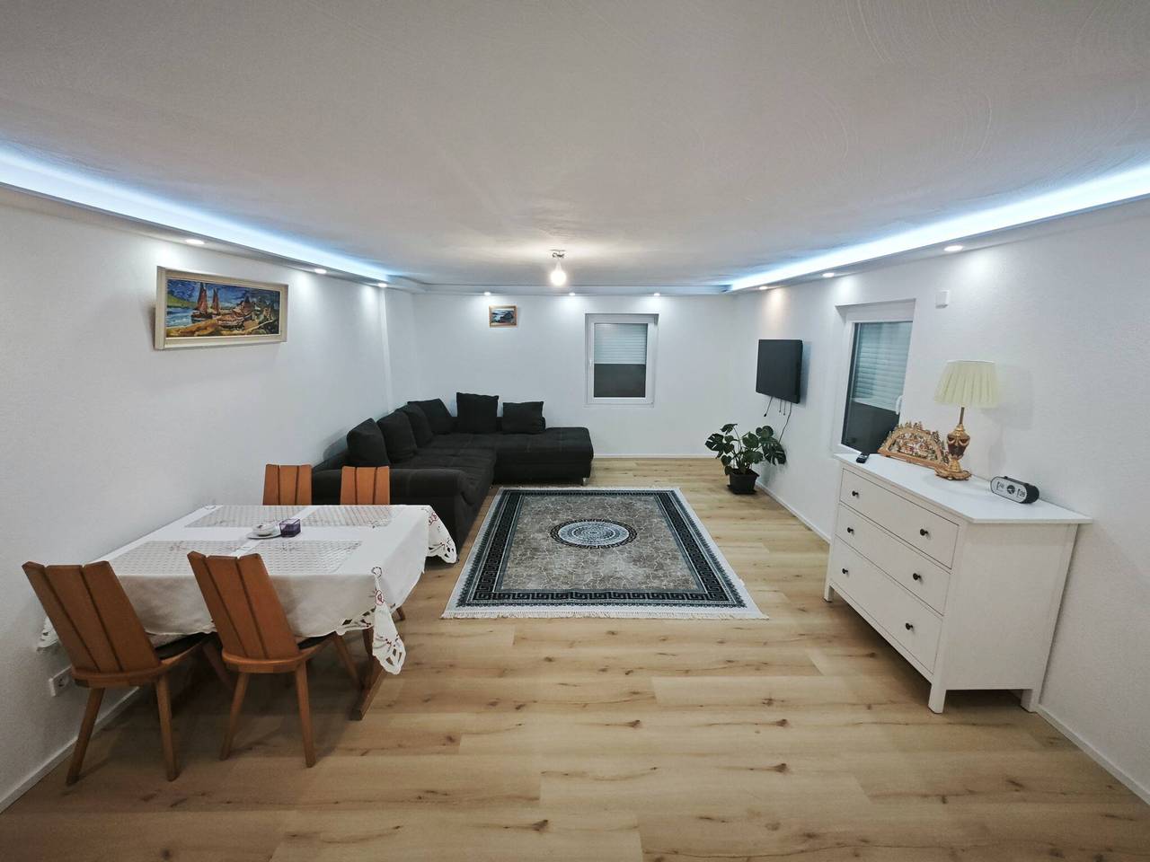 Ganze Wohnung, Charmantes Familienapartment in Wutöschingen mit Gartenblick in Wutöschingen, Südschwarzwald