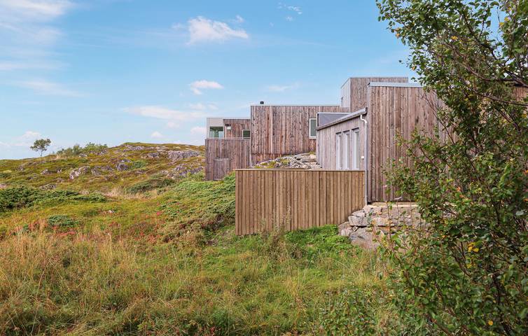 Ferienhaus für 8 Personen mit Terrasse in Harstad