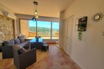 Location de vacances pour 10 personnes, avec terrasse à Portel-des-Corbières