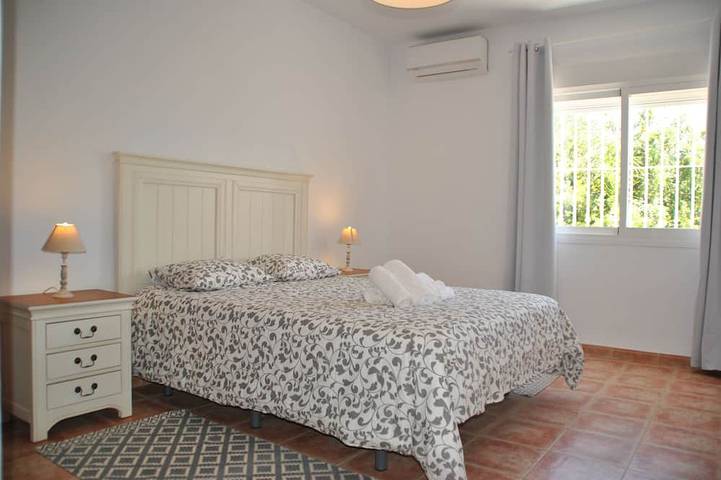 Grande villa avec une vue fantastique sur la mer Méditerranée in La Herradura, Almuñecar