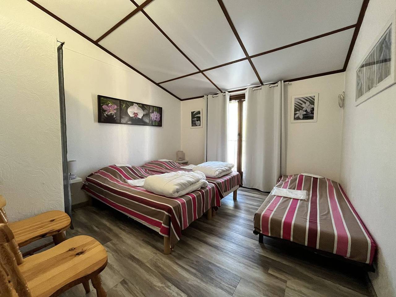 Ganze Ferienwohnung, Schönes und Klimatisiertes Ferienhaus in der Anlage "Les Portes du Soleil" 3 Schlafzimmer, Wlan wifi, für 7 Personen, Po in Portiragnes Plage, Portiragnes