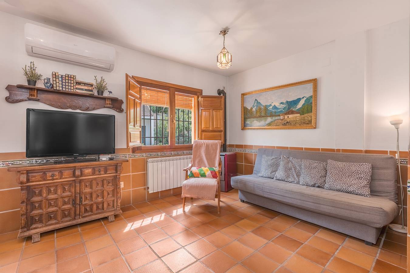 Country House 'Hitos' with Mountain View, Wi-Fi and Air Conditioning in Surroundings of Sierra Nevada, Monachil
