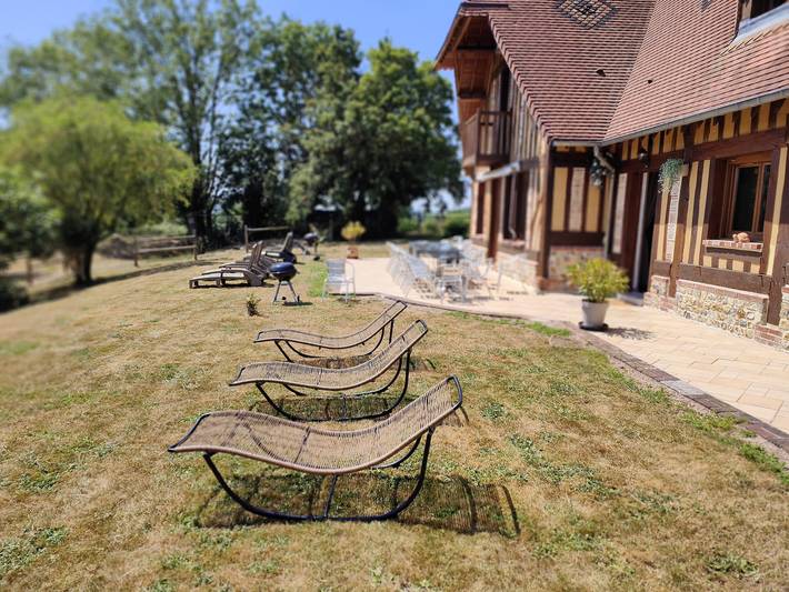 Gîte pour 18 personnes, avec Balcon ainsi que Terrasse et Jardin