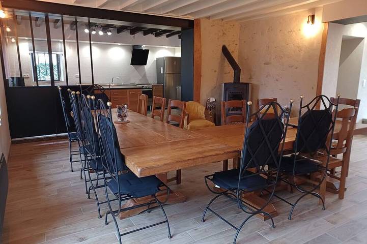 Gîte pour 15 personnes, avec jardin