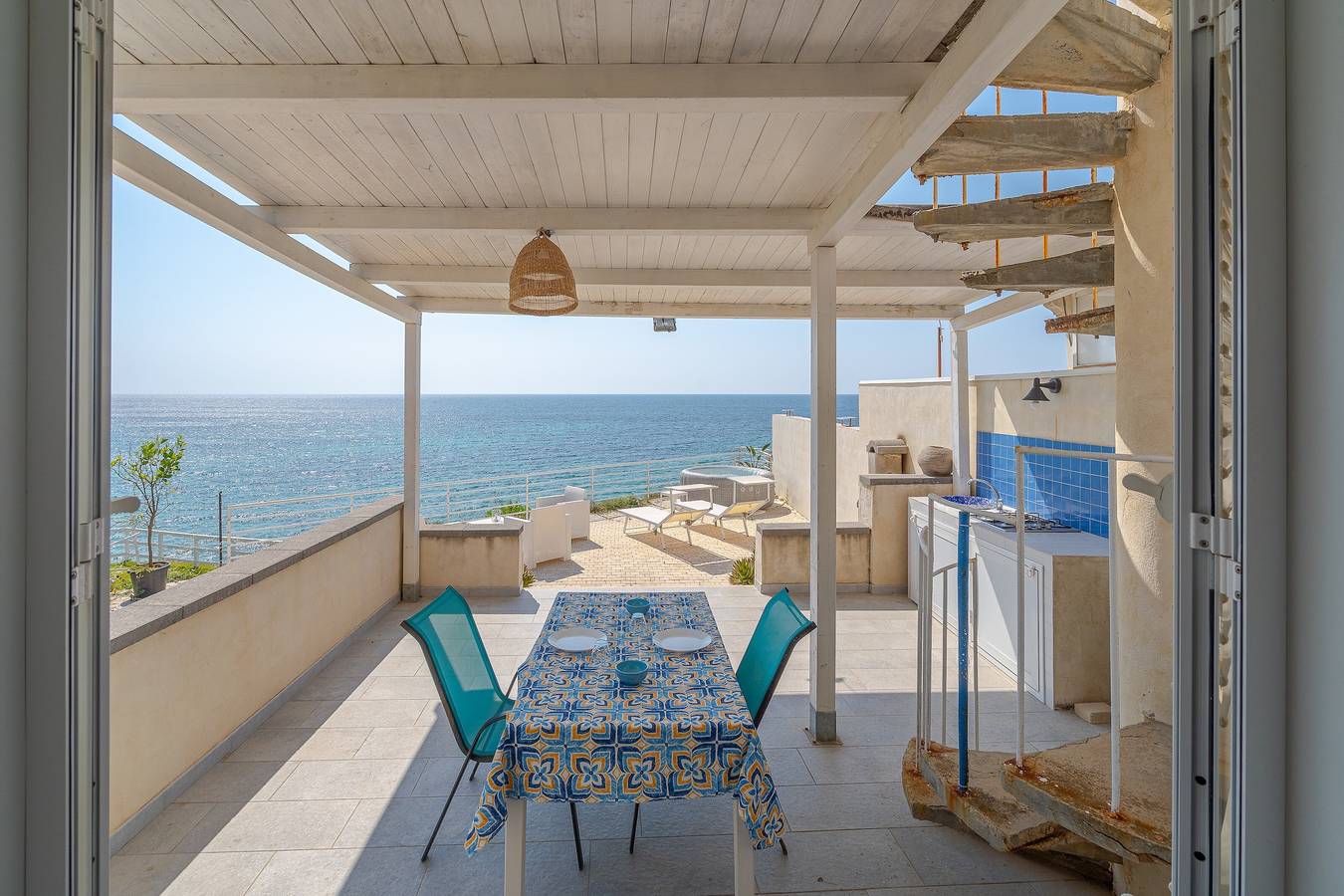 Zimmer 'Faraglione 1' mit Meerblick, Wi-Fi und Klimaanlage in Spiaggia di Eloro, Lido di Noto