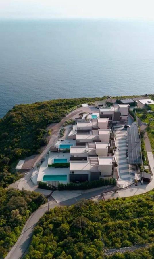 Willa dla 10 osób, z sauna i basen oraz widok i ogród, Dla rodziny w Czarnogóra