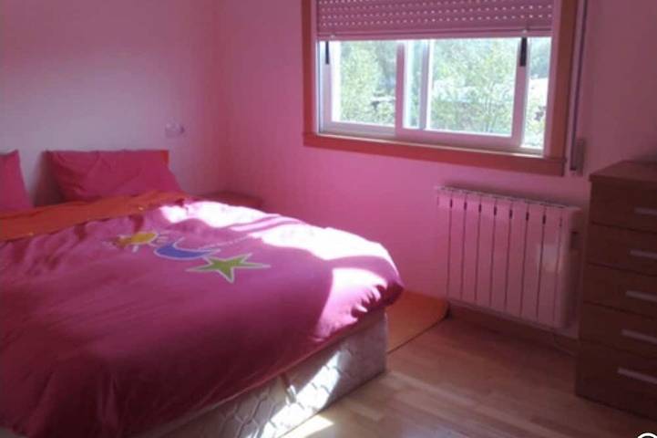 Gîte pour 10 personnes, avec balcon à Oleiros (Espanha) - 2