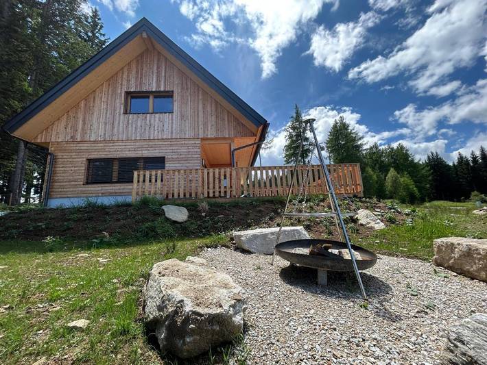 Ferienwohnung für 8 Personen, mit Whirlpool und Garten sowie Sauna in Weststeiermark
