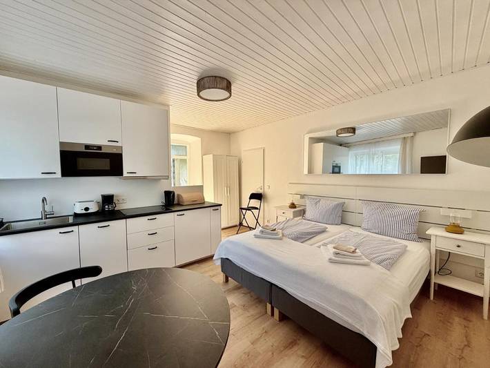 Ferienwohnung für 6 Personen, mit Balkon und Terrasse sowie Garten in Wiener Alpen in Niederösterreich