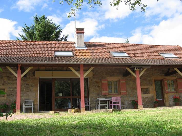 Gîte pour 6 personnes, avec terrasse et jardin, animaux acceptés - 1