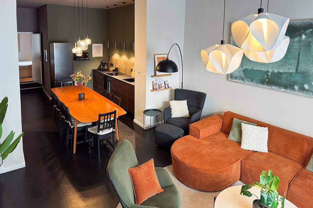 Ganze Wohnung, Großzügiges Design-Apartment - Mitte - 10 Gäste in Mitte Berlin, Berlin