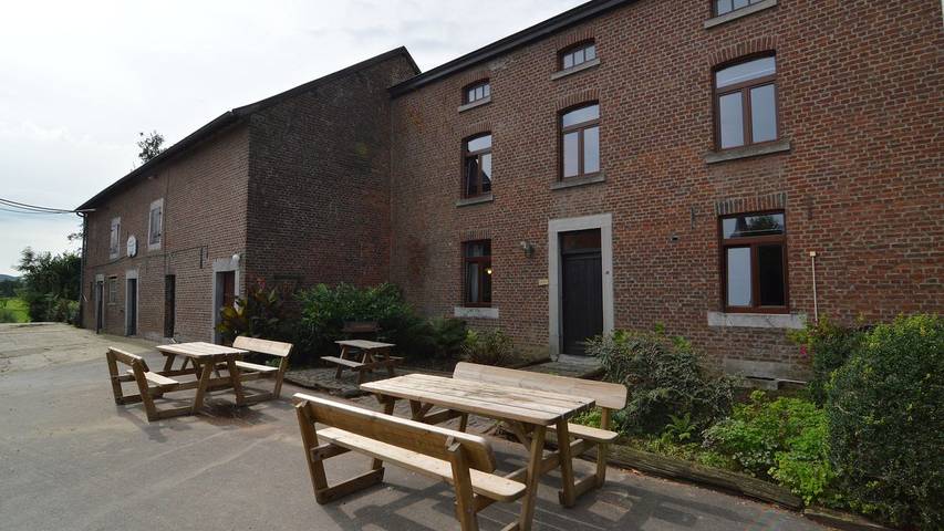 Vakantiehuis voor 19 personen, met tuin in Voeren