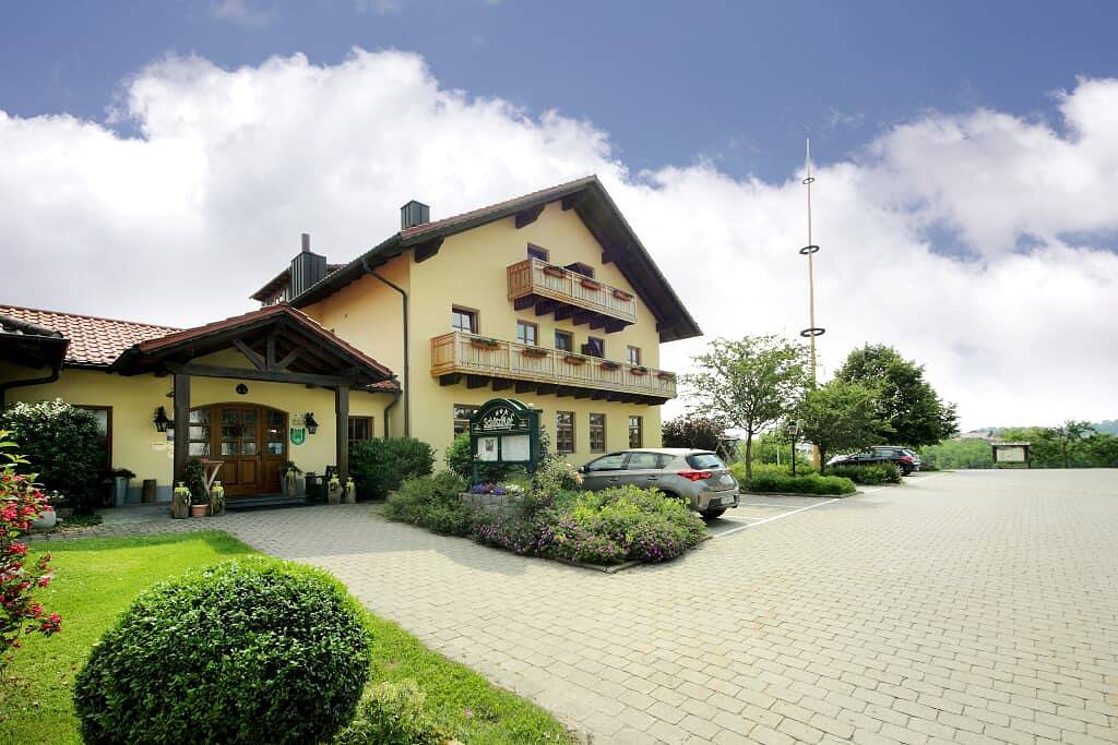 Hotel a Ruderting a partire da 96€ a notte