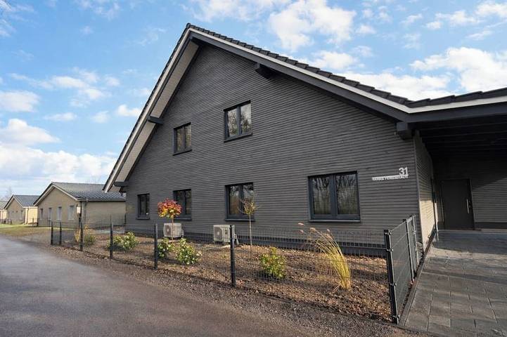 Ferienhaus für 10 Personen, mit Sauna und Garten - 1