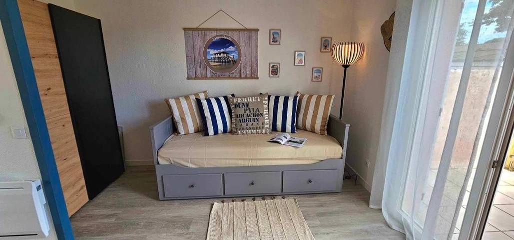 Location de vacances pour 2 personnes, avec Terrasse et Jardin dans Cazaux - 2